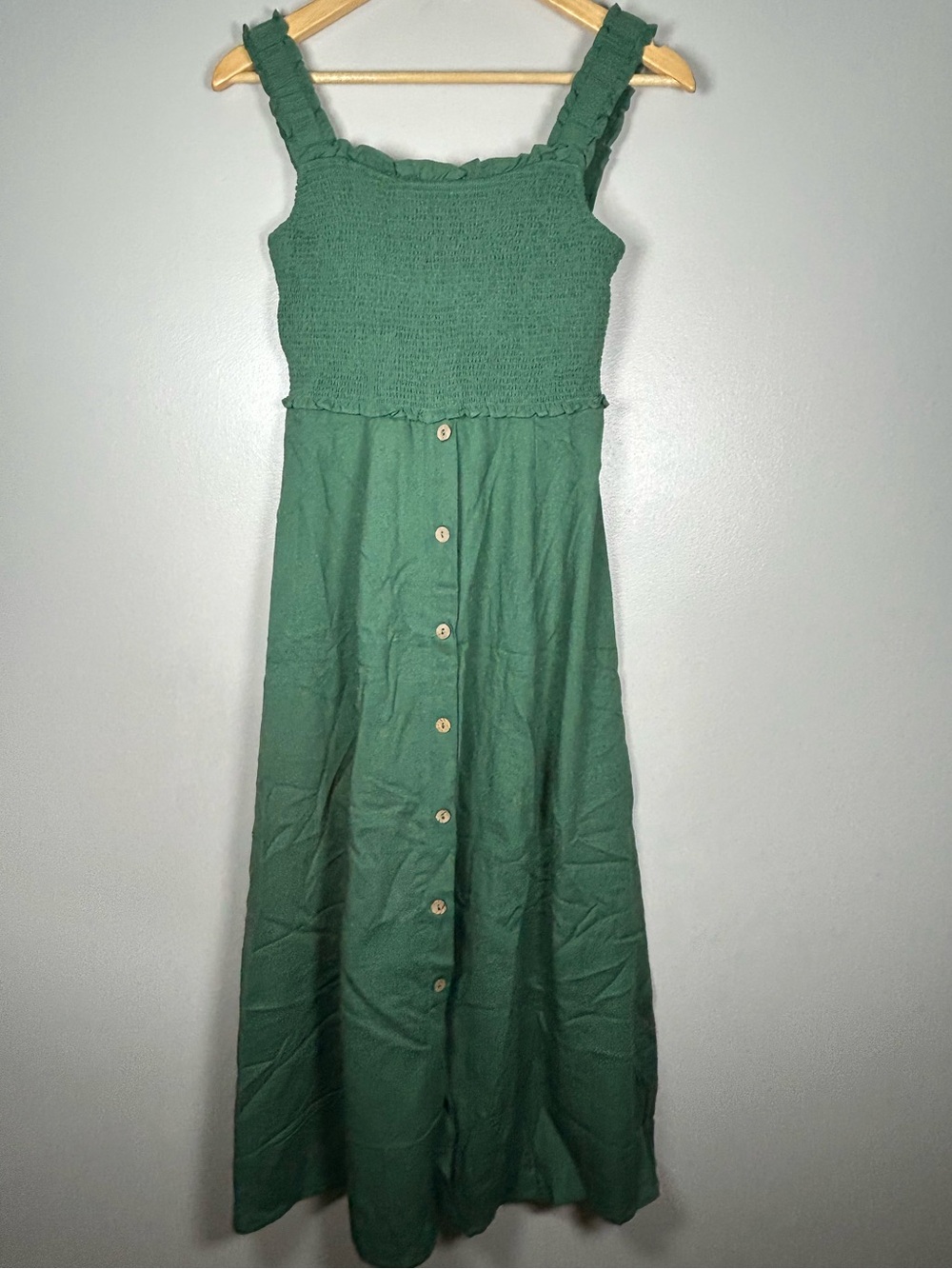 Blu Pepper Moss Green Smocked Linen Blend Midi Dress NWT - Picture 2 of 13